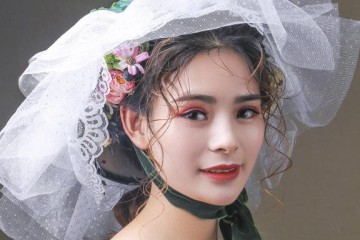 美妝親民V手勢走起！