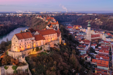 日本留學(xué)學(xué)費(fèi)-日本留學(xué)費(fèi)用-價(jià)格-多少錢