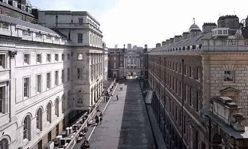英國倫敦國王學(xué)院留學(xué)怎么樣？