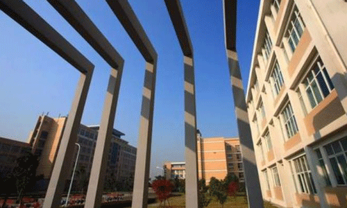紡織品設(shè)計(jì)出國讀研院校有哪些？