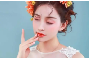 化妝培訓(xùn)取其精華，學(xué)日本MM瘦身由內(nèi)而外